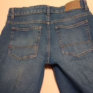 Tommy Hilfiger Boys Size 18 or Mens 30x32 Jeans Rebel Skinny
